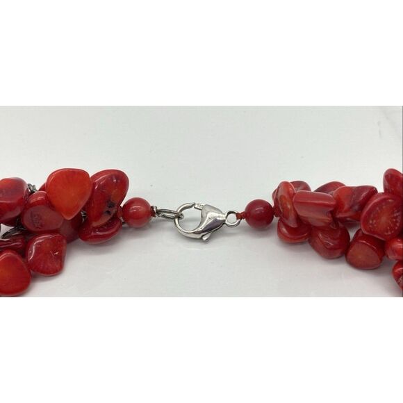 925 Sterling Clasp 19" Triple Strand Mediterranean Red Coral Necklace - Picture 5 of 6